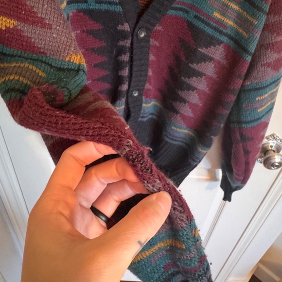 Michael Gerald Vintage Sweater - Picture 4 of 4